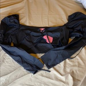 dollskill black shirt